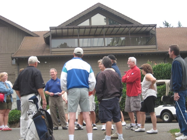 A good turnout for the golfing event. We all had a lot of fun.